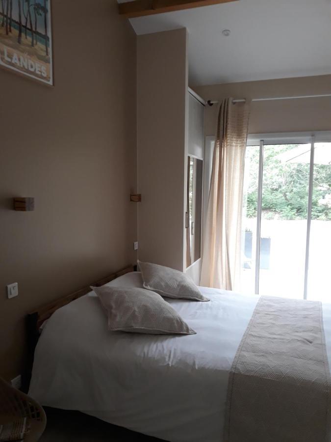 Chambre D'Hotes Du Pin Pey Exterior photo