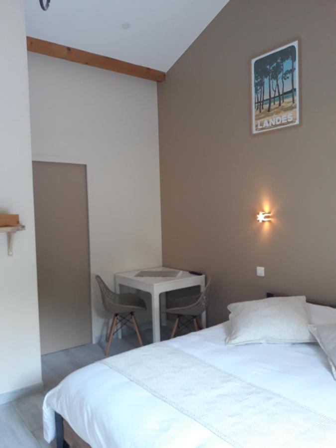 Chambre D'Hotes Du Pin Pey Exterior photo