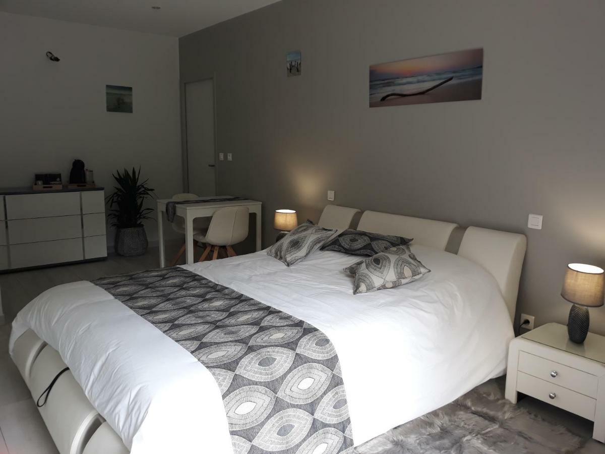 Chambre D'Hotes Du Pin Pey Exterior photo